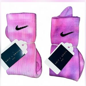 🩷💜Hand-dipped, boutique tie-dye NIKE socks 🧦🎨
